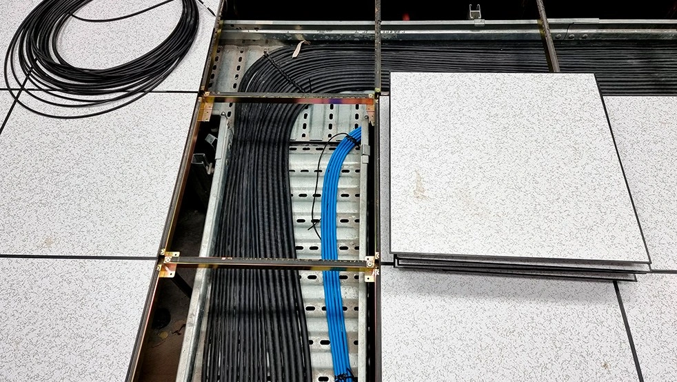 Sistema de suelo técnico elevado